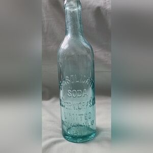 Consolidated Soda Bottle ANTIQUE HAWAII BOTTLE HONOLULU  Aqua Glass Bottle
